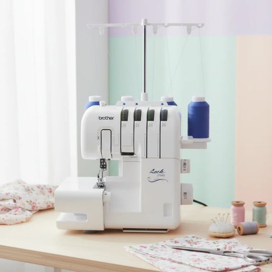BROTHER 2104D Surjeteuse 3 et 4 fils