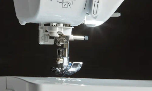Brother Innovis A 150 Machine à coudre - Livraison gratuite