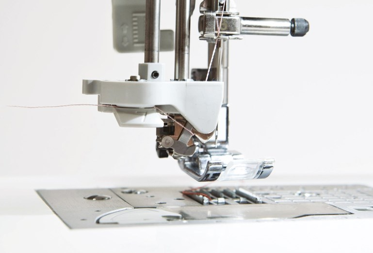 Brother Innovis F420 Machine à coudre
