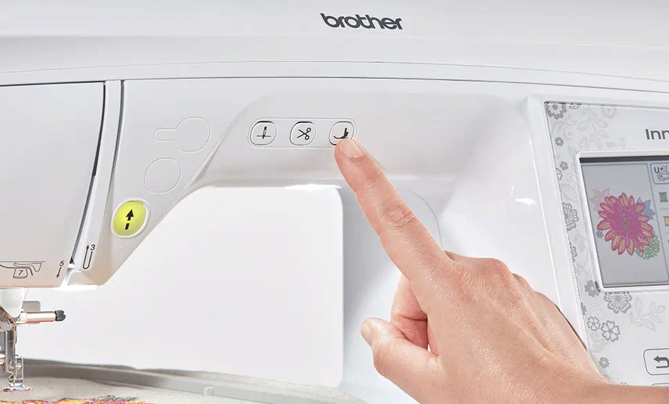 Brother Innovis NV880E Brodeuse