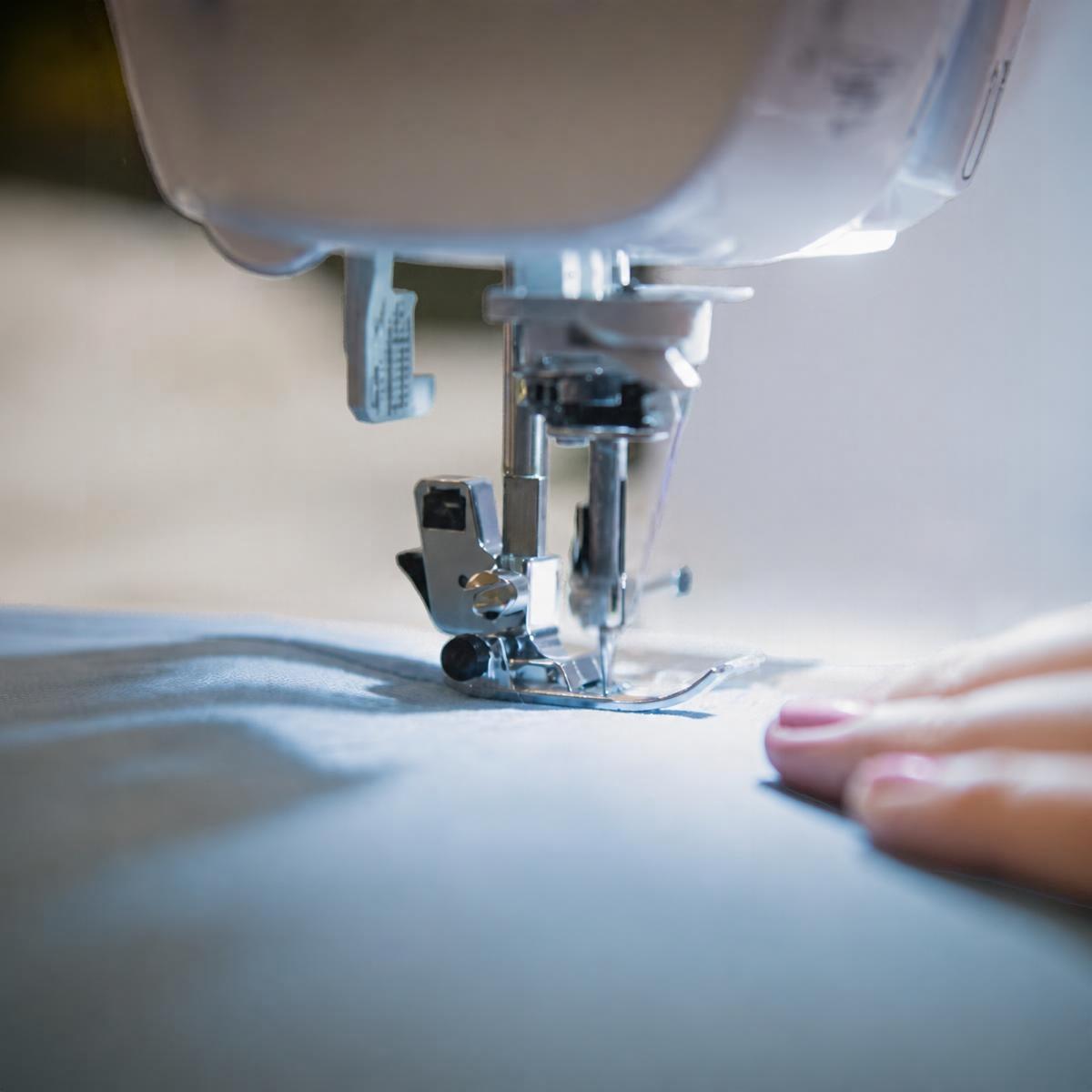 Brother Innov-is M380 | Machine Combinée Couture, Quilting et Broderie Connectée