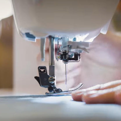 Brother Innov-is M380 | Machine Combinée Couture, Quilting et Broderie Connectée