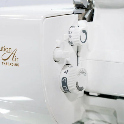 BABYLOCK Surjeteuse Baby Lock SERENITY BLSS4 | Enfilage Air & Tension Auto