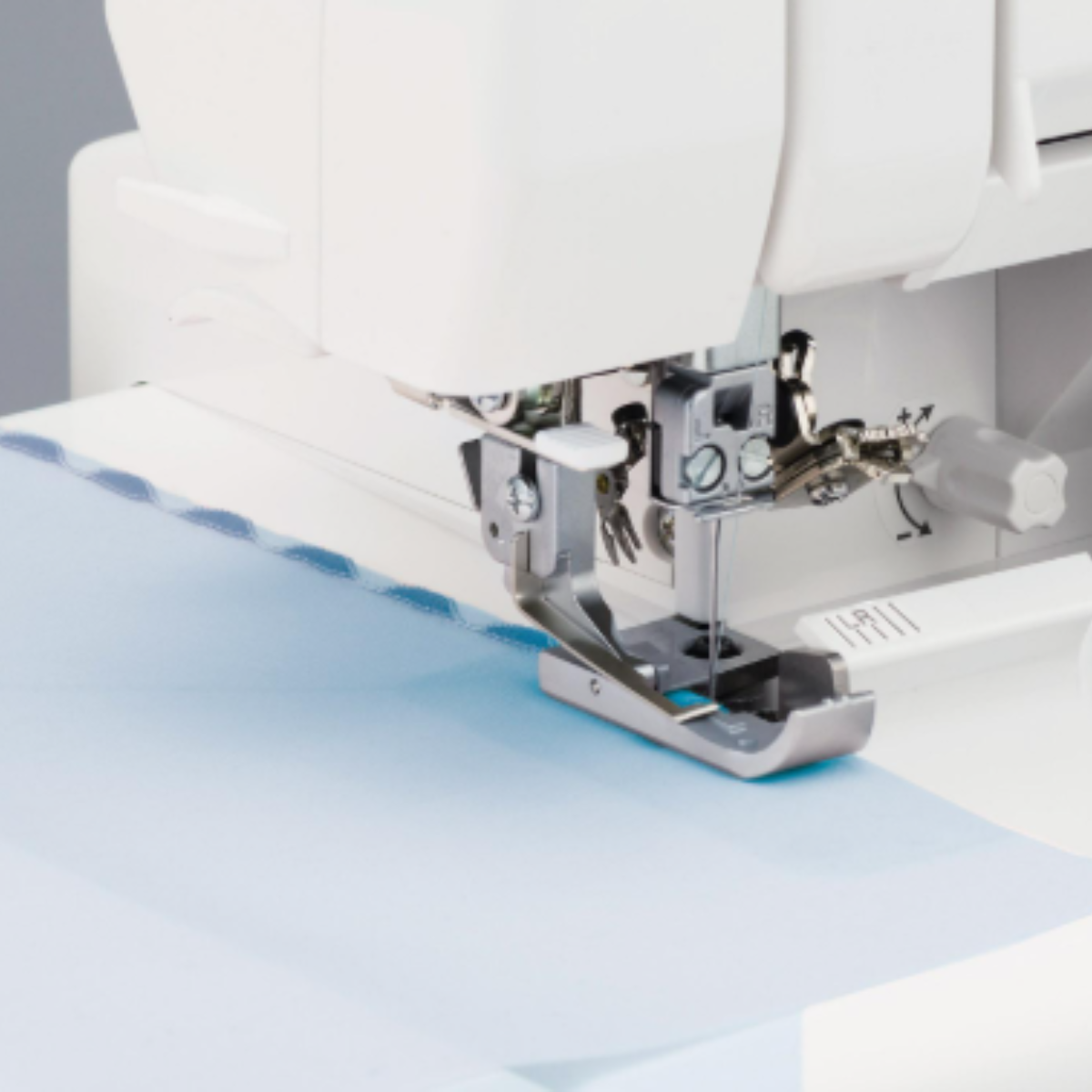 BABY LOCK Surjeteuse ENLIGHTEN - Overlock