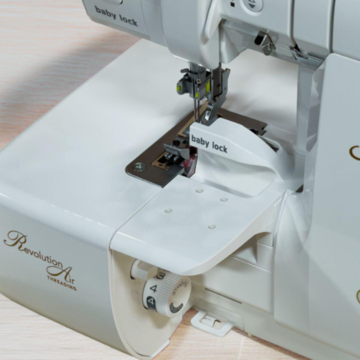 BABYLOCK Surjeteuse Baby Lock SERENITY BLSS4 | Enfilage Air & Tension Auto
