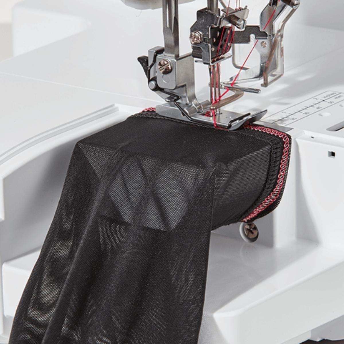 BROTHER CV3550 Recouvreuse à 5, 4, 3 et 2 fils