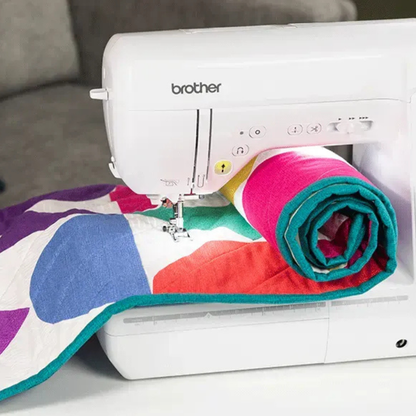 BROTHER Innovis F560 Machine à coudre