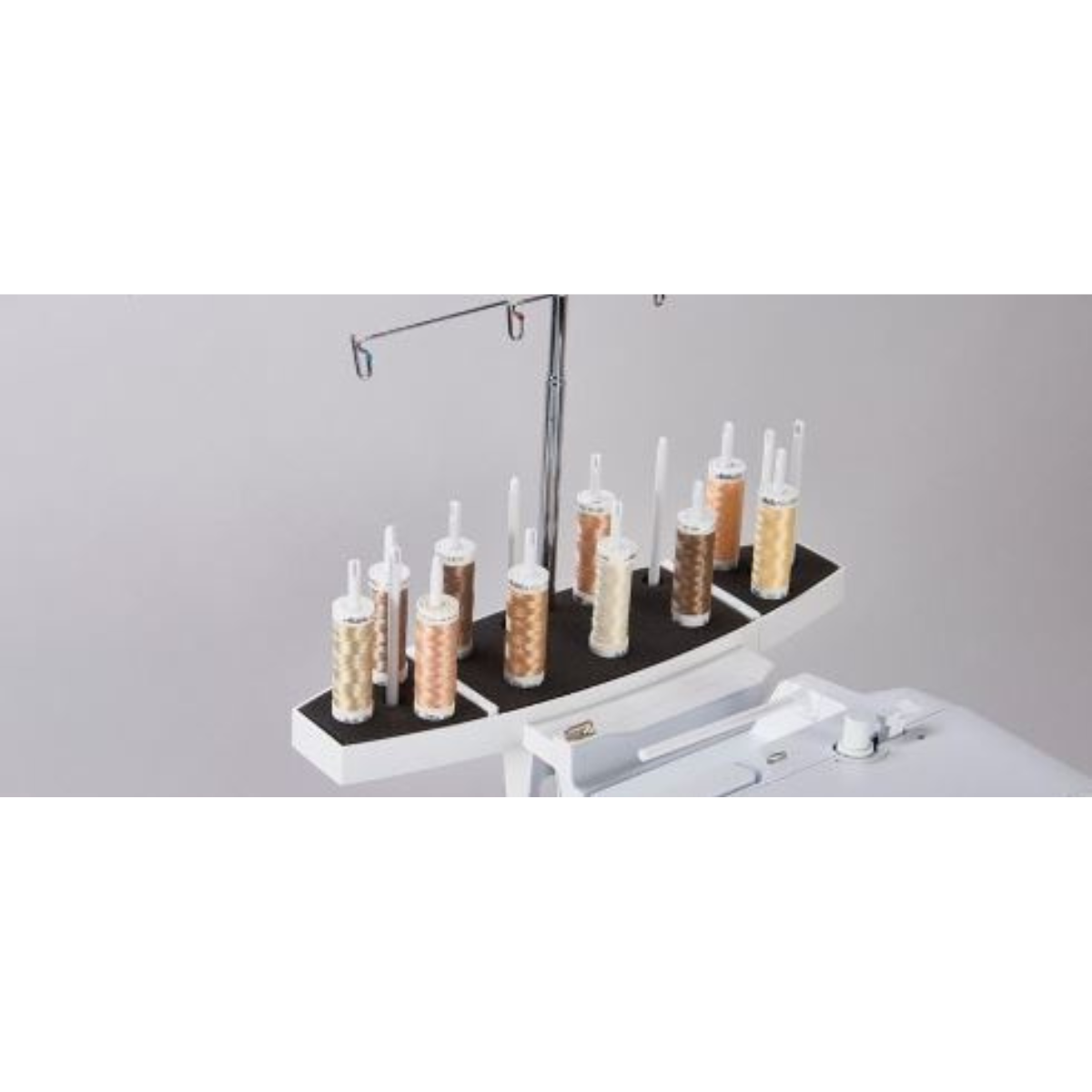 BERNINA B700 PRO Machine à broder Bernina B700 Pro avec module de broderie