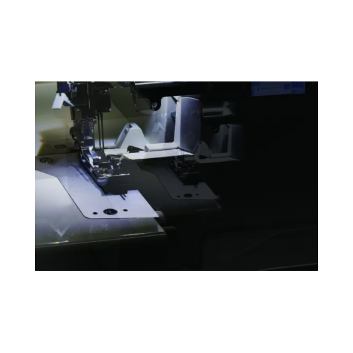 JUKI MO3500 Sumato Surjeteuse 4 fils à enfilage automatique - garantie 5 ans