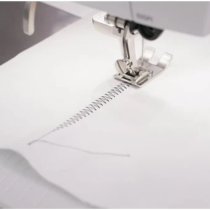 BERNINA B590 Machine à coudre et à broder, quilteuse