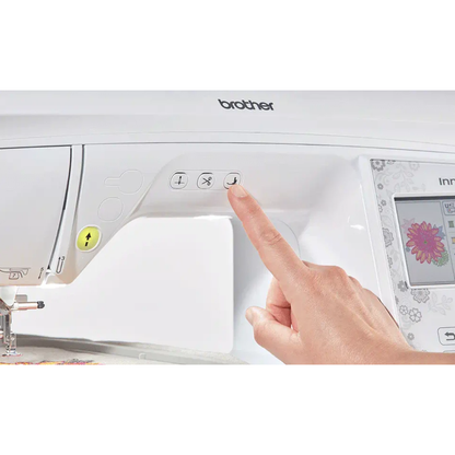 BROTHER Innovis NV880E Machine à broder