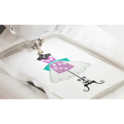 BROTHER Innovis F580 Machine à coudre et brodeuse