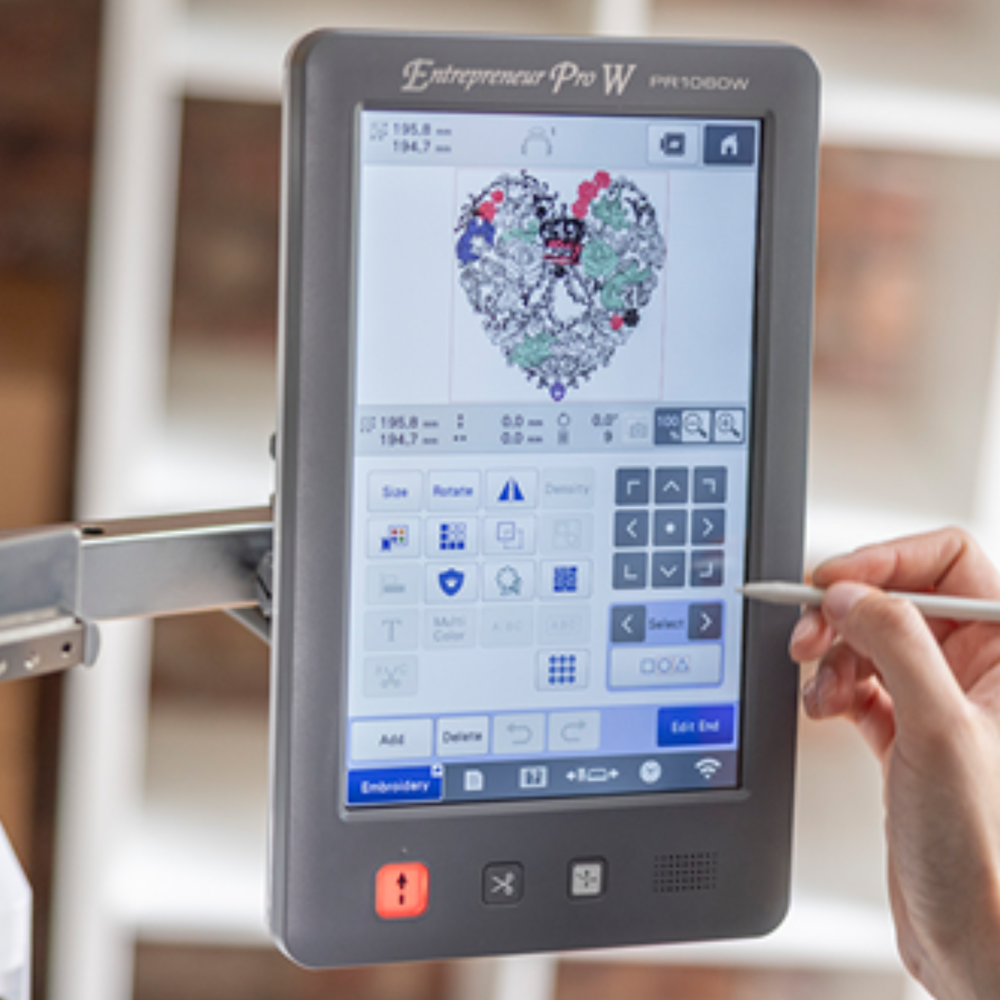 BROTHER PR1060W Machine à broder semi-professionnelle 10 aiguilles