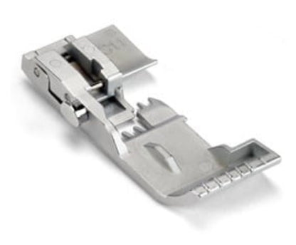 BERNINA L890 Surjeteuse recouvreuse coverstitch très haut de gamme