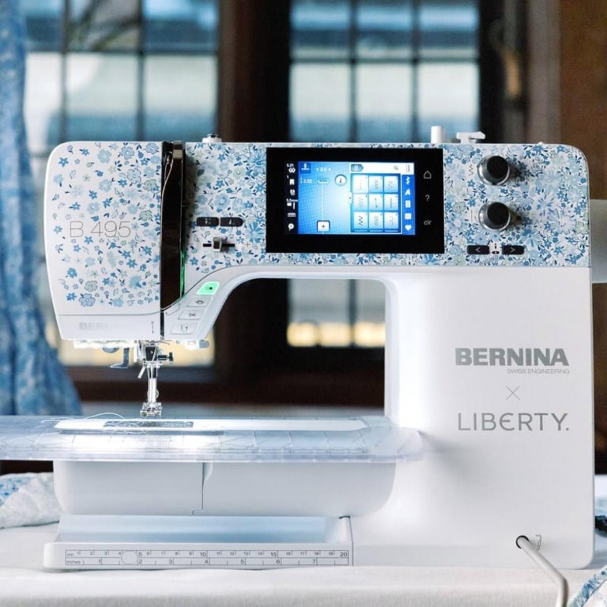 BERNINA B495 Liberty Edition - Machine à coudre design Liberty avec trolley + housse inclus
