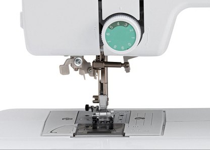 BROTHER Innovis CS70S Machine à coudre