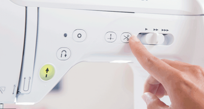 BROTHER Innovis F410 Machine à coudre